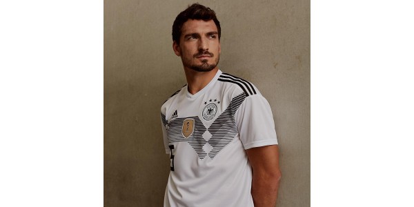 WM-Trikot 2018 um den Lieblingsstar zu wählen